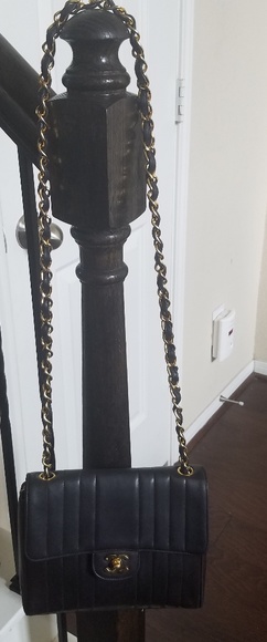 Chanel Mademoiselle Vntage Classic Vertical Quilt - Picture 8 of 8